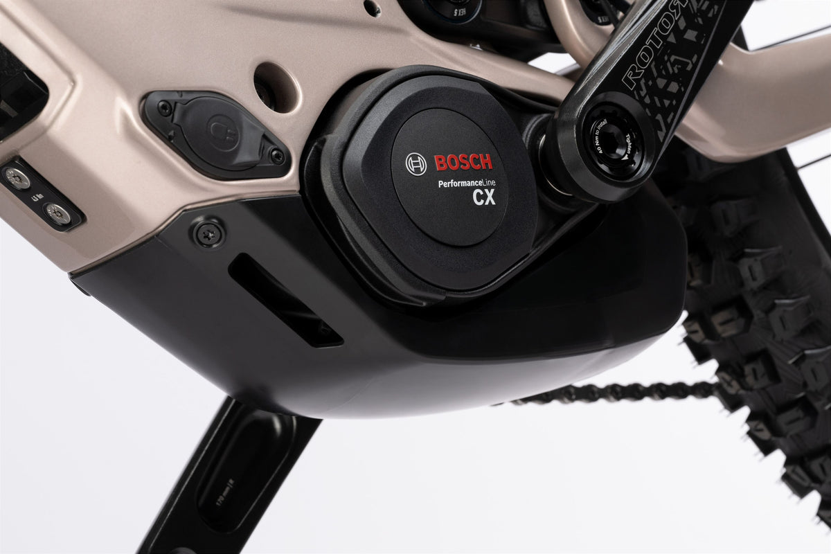Ghost E-Riot CF Pro